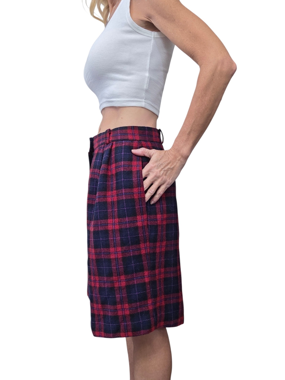 Vintage 80s Red Navy Plaid Wool Blend Pleated Bermuda Shorts 12 USA - Picture 2 of 7